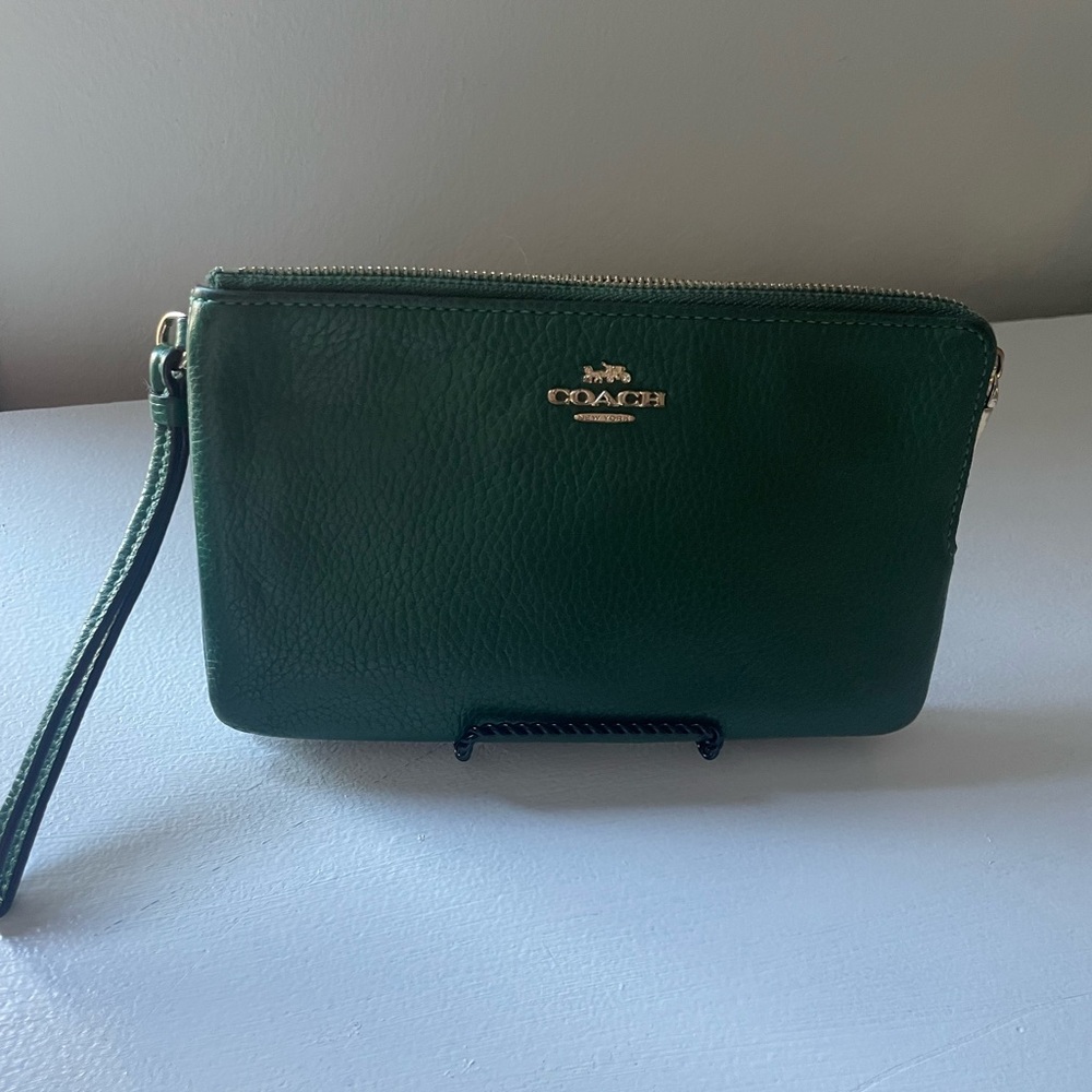 Coach Double Corner Zip Leather Wristlet